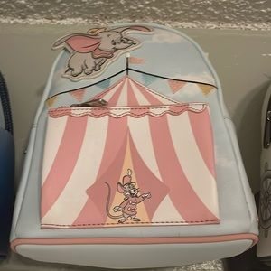 Loungefly mini backpack dumbo